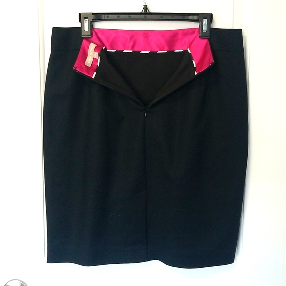 Banana Republic Pencil Skirt Size 12 - Picture 2 of 6